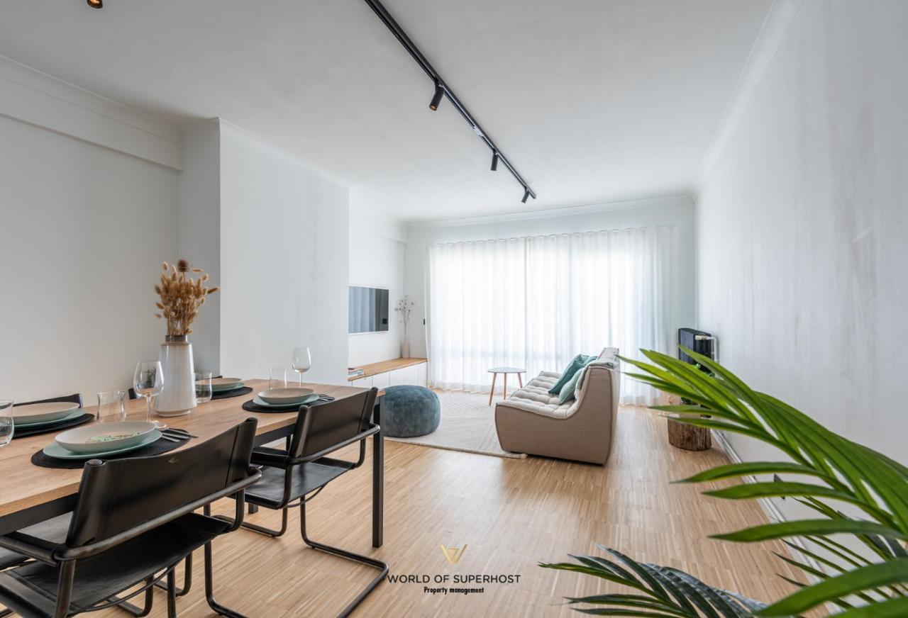 Luxurious Apartment Next To The Sea And City Centre With Free Parking Space Ostend Exterior photo